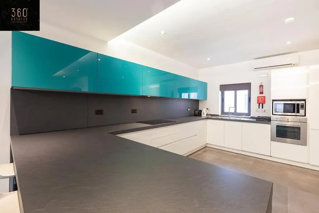 Luxury Living - Massive Central Apt With Ac & Wifi By 360 Estates Sliema 0*,