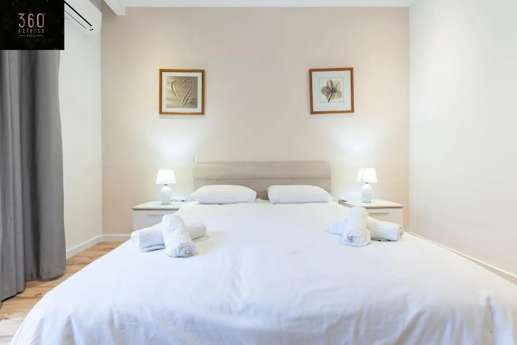 Apartment Luxury Living - Massive Central Apt With Ac & Wifi By 360 Estates Sliema
