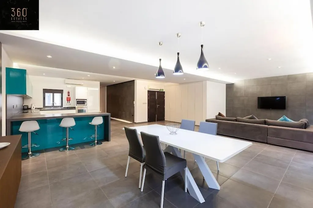 Apartment Luxury Living - Massive Central Apt With Ac & Wifi By 360 Estates Sliema