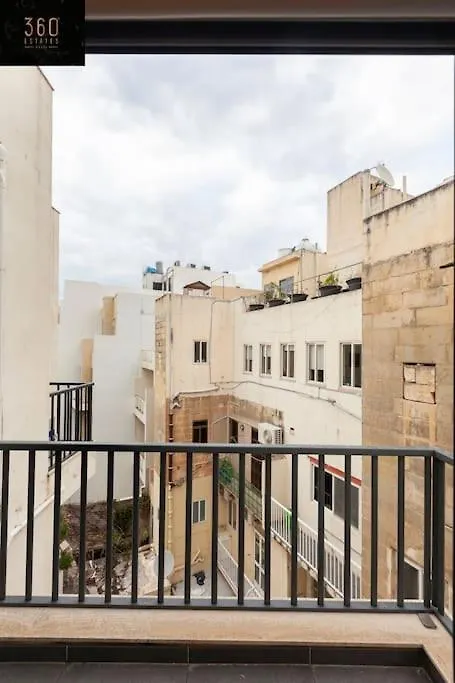 Apartment Luxury Living - Massive Central Apt With Ac & Wifi By 360 Estates Sliema