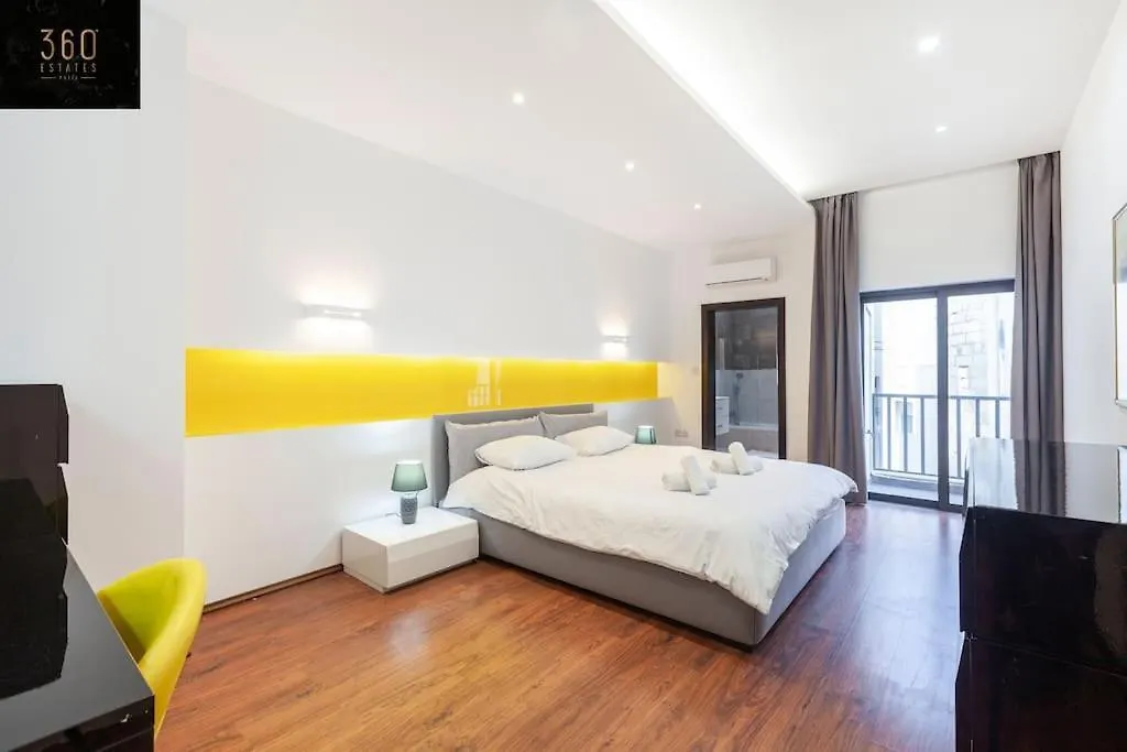 Luxury Living - Massive Central Apt With Ac & Wifi By 360 Estates Sliema 0*,  Malta