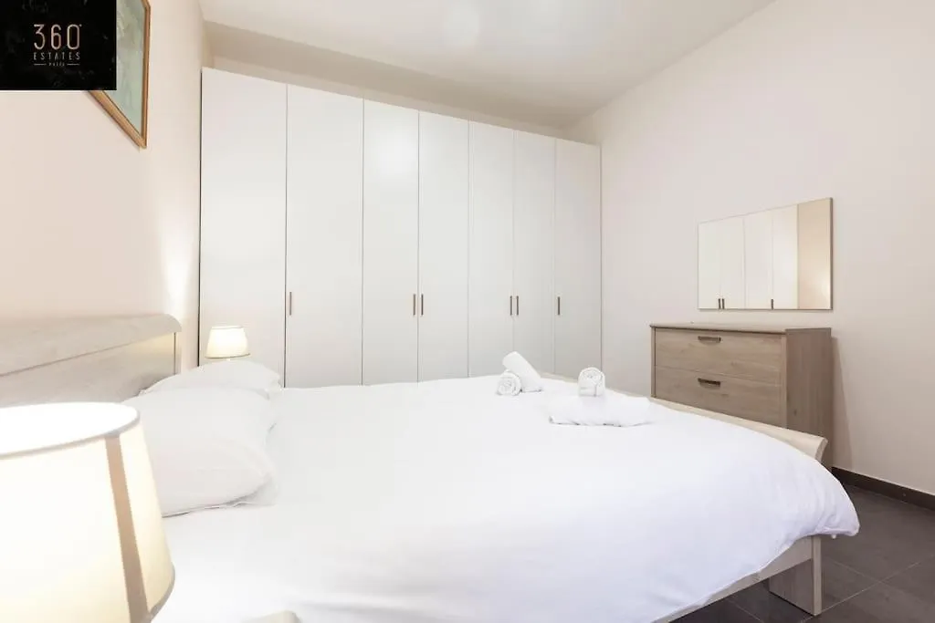 Luxury Living - Massive Central Apt With Ac & Wifi By 360 Estates Sliema